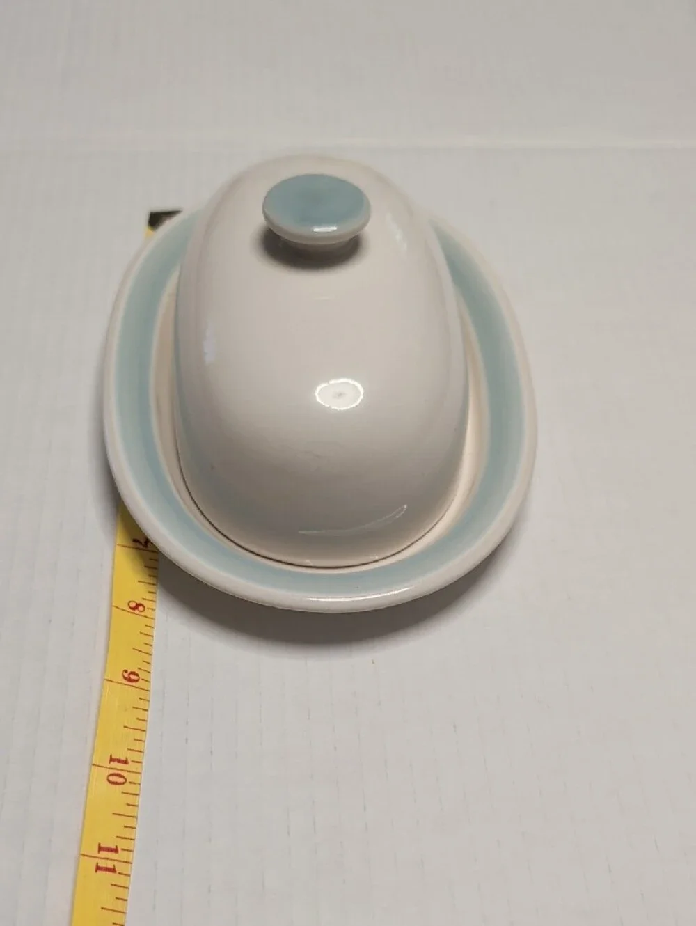 White Ceramic Butter Dish with Pale Blue Rim and Knob
